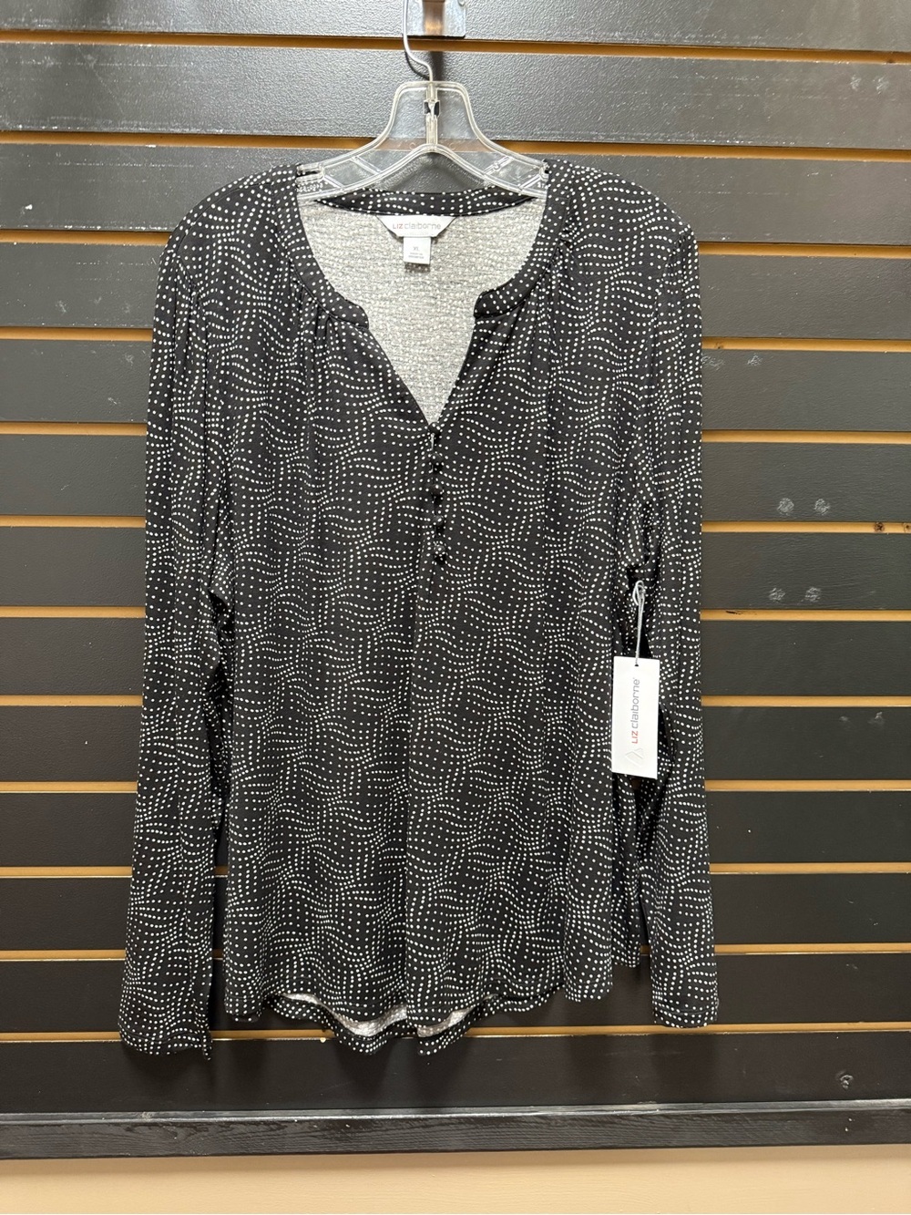 NWT Liz Claiborne Black White Dot Print Henley Top XL Long Sleeve